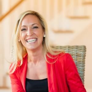 Meet your Posher, Alison